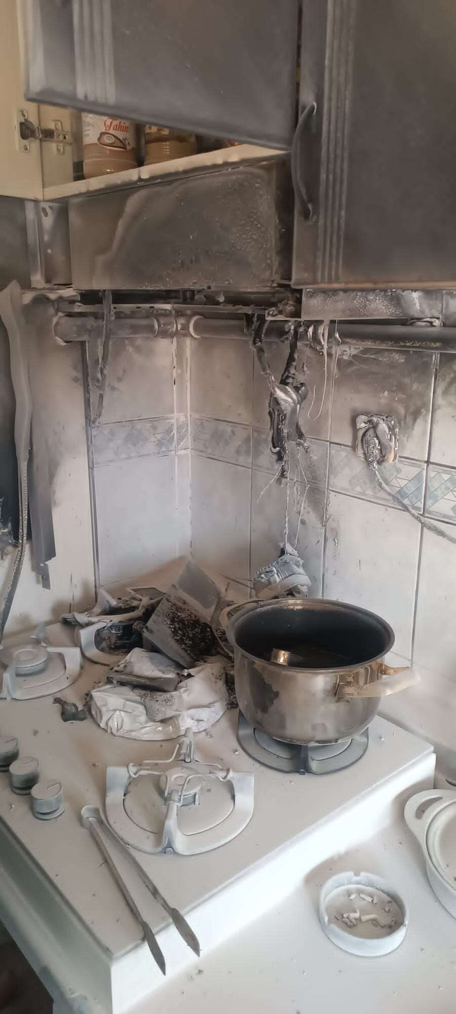 Menteşe’de Apartmanda Aspiratör Yangını: Kısa Süreli Panik Yaşandı 9